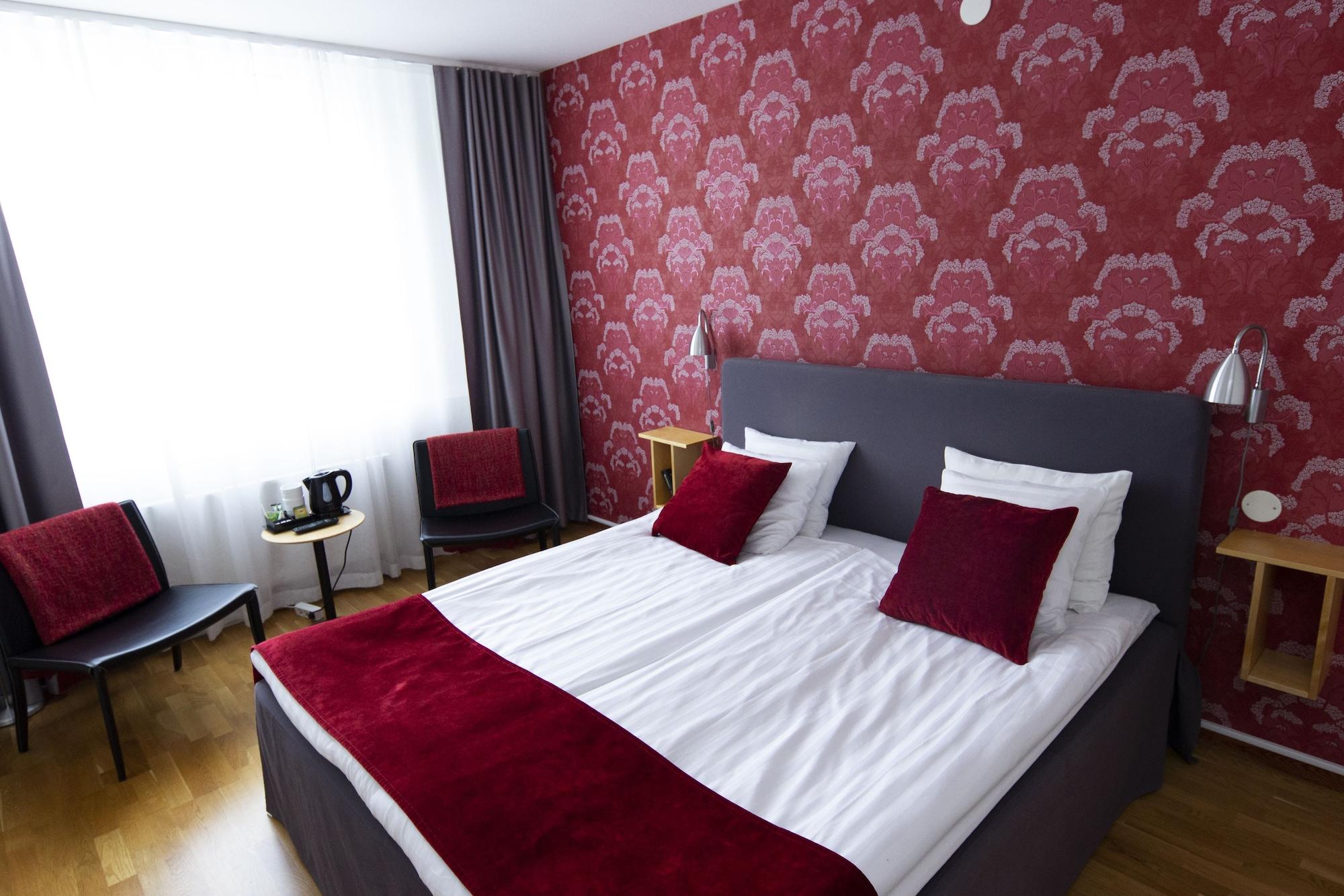 City Central Hotel Oerebro By First Hotels Dış mekan fotoğraf