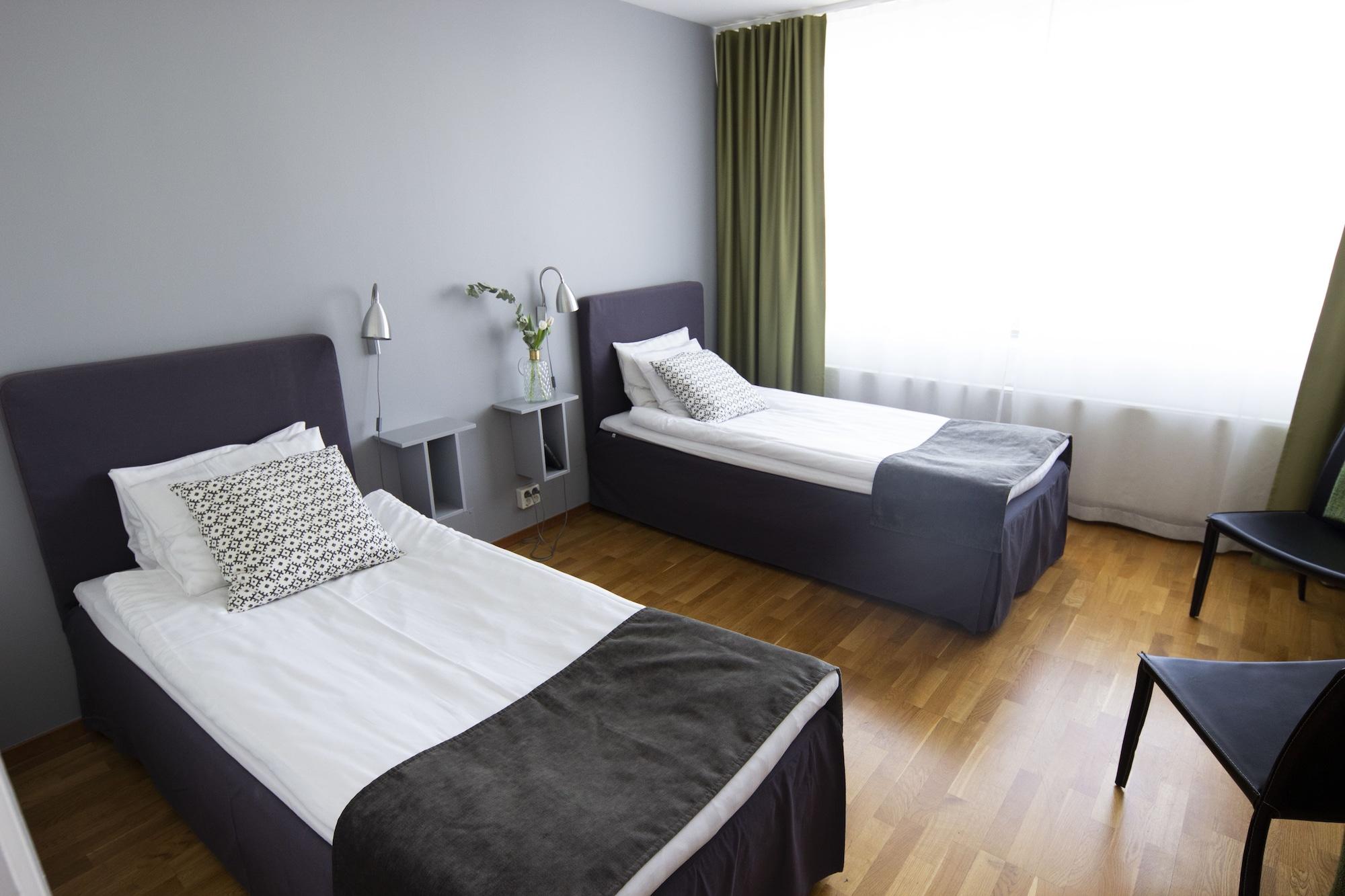 City Central Hotel Oerebro By First Hotels Dış mekan fotoğraf