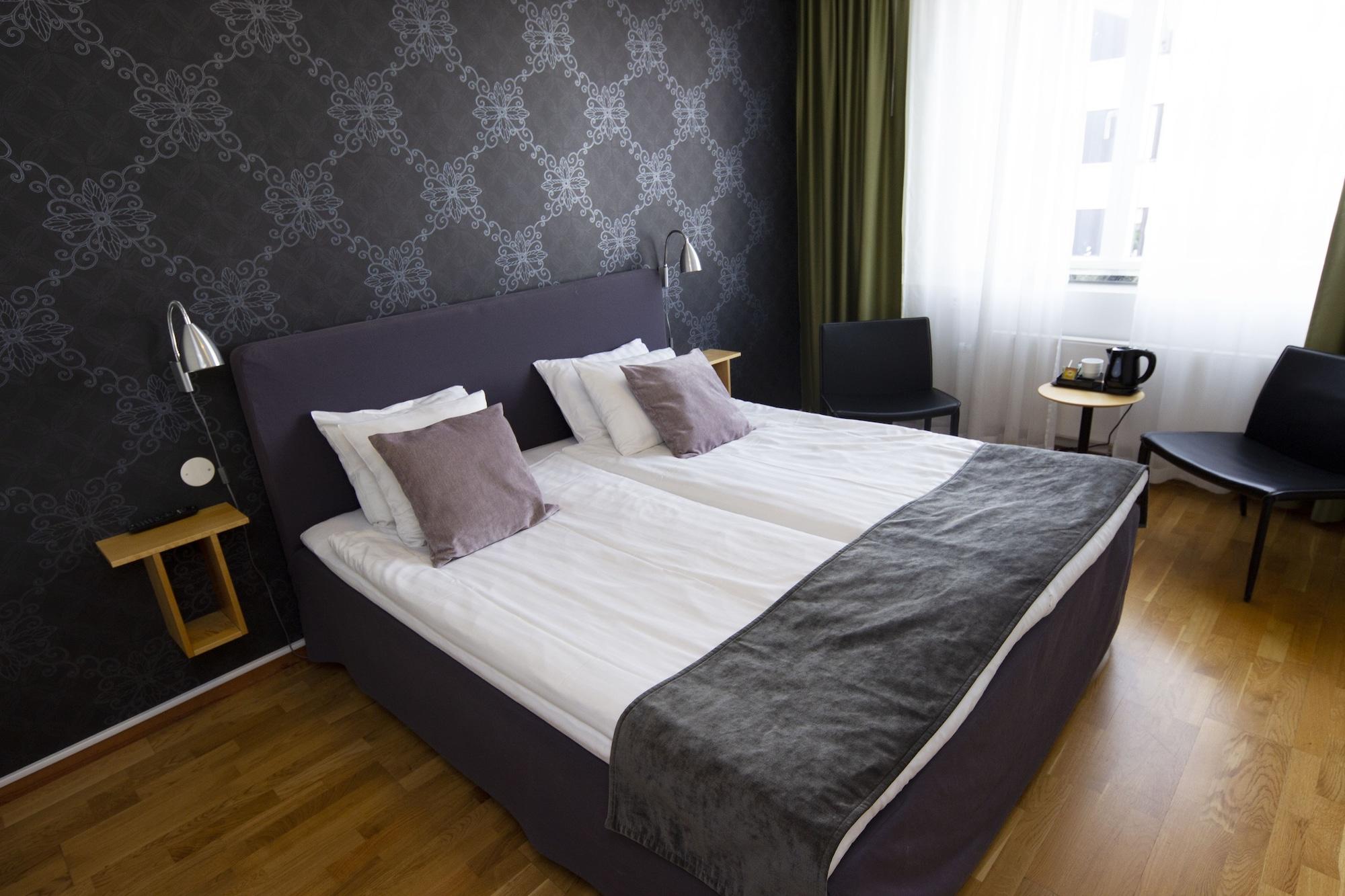 City Central Hotel Oerebro By First Hotels Dış mekan fotoğraf