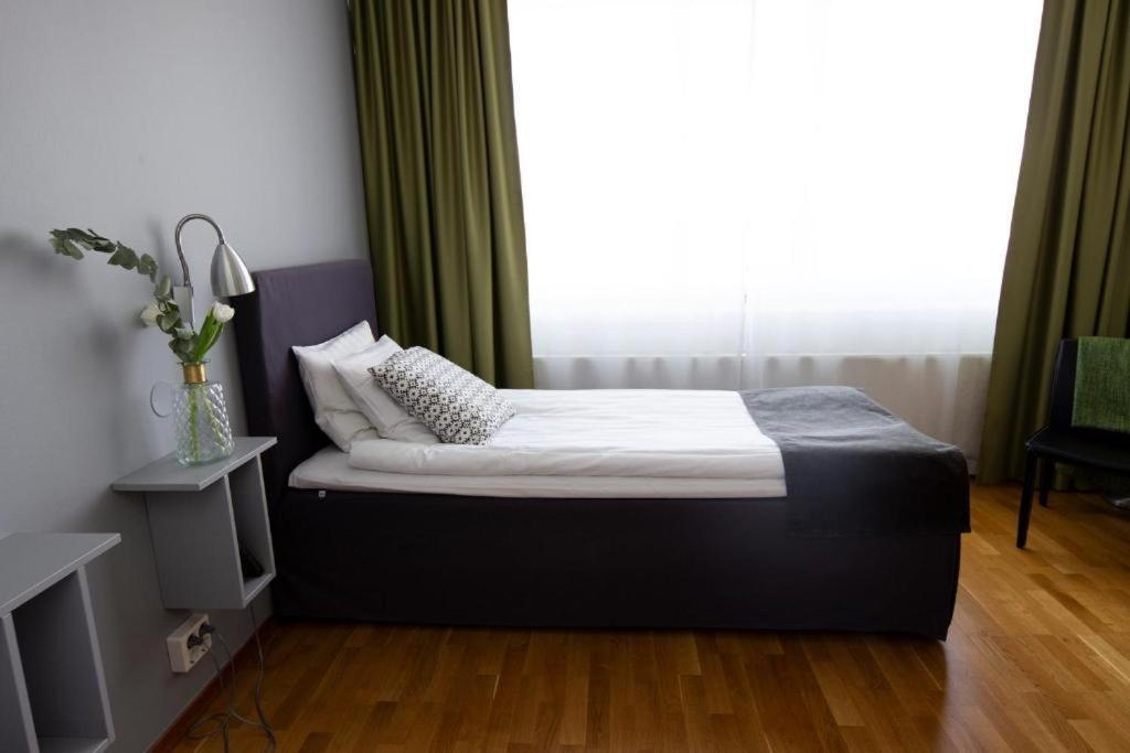 City Central Hotel Oerebro By First Hotels Dış mekan fotoğraf