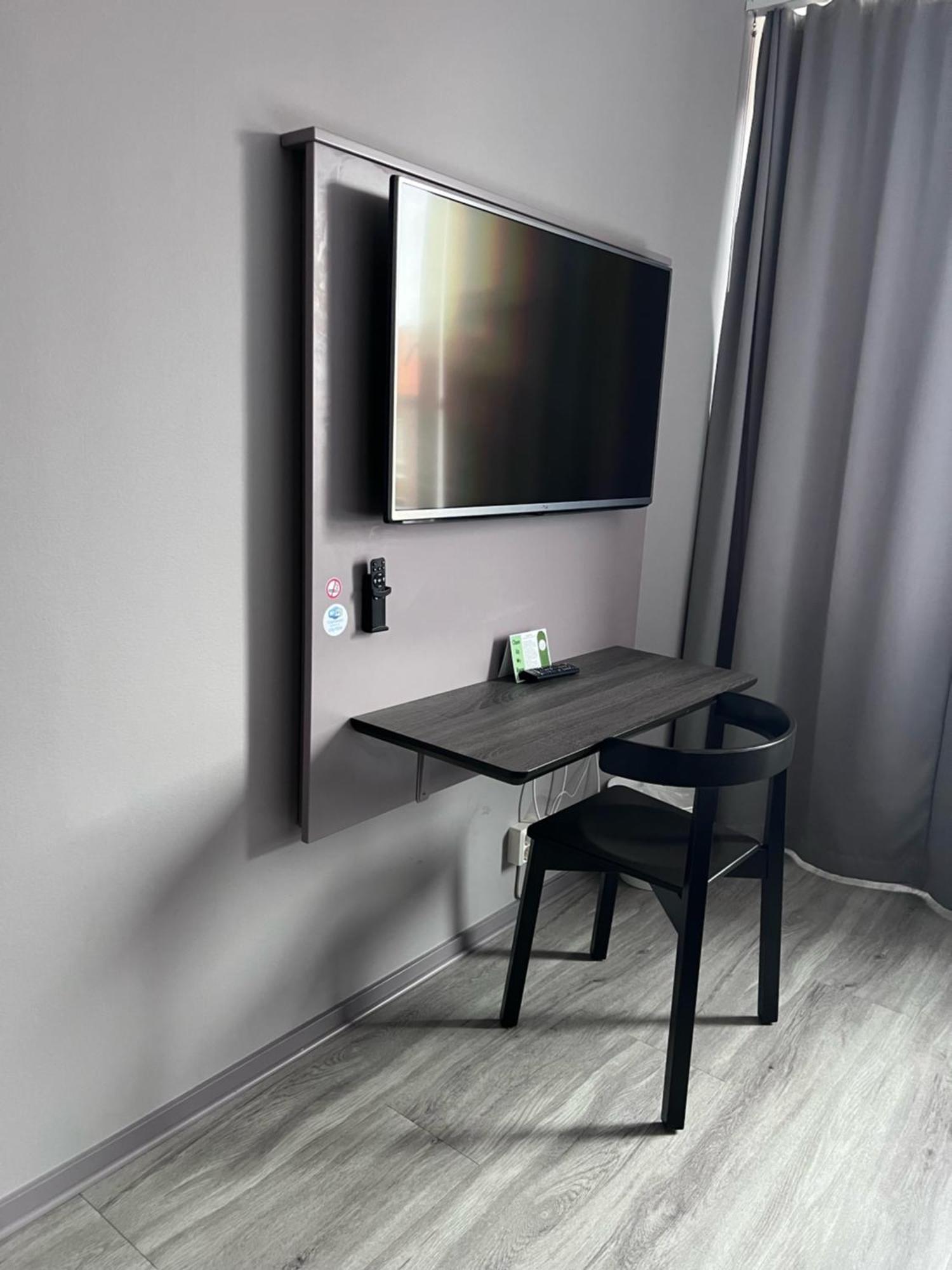 City Central Hotel Oerebro By First Hotels Dış mekan fotoğraf