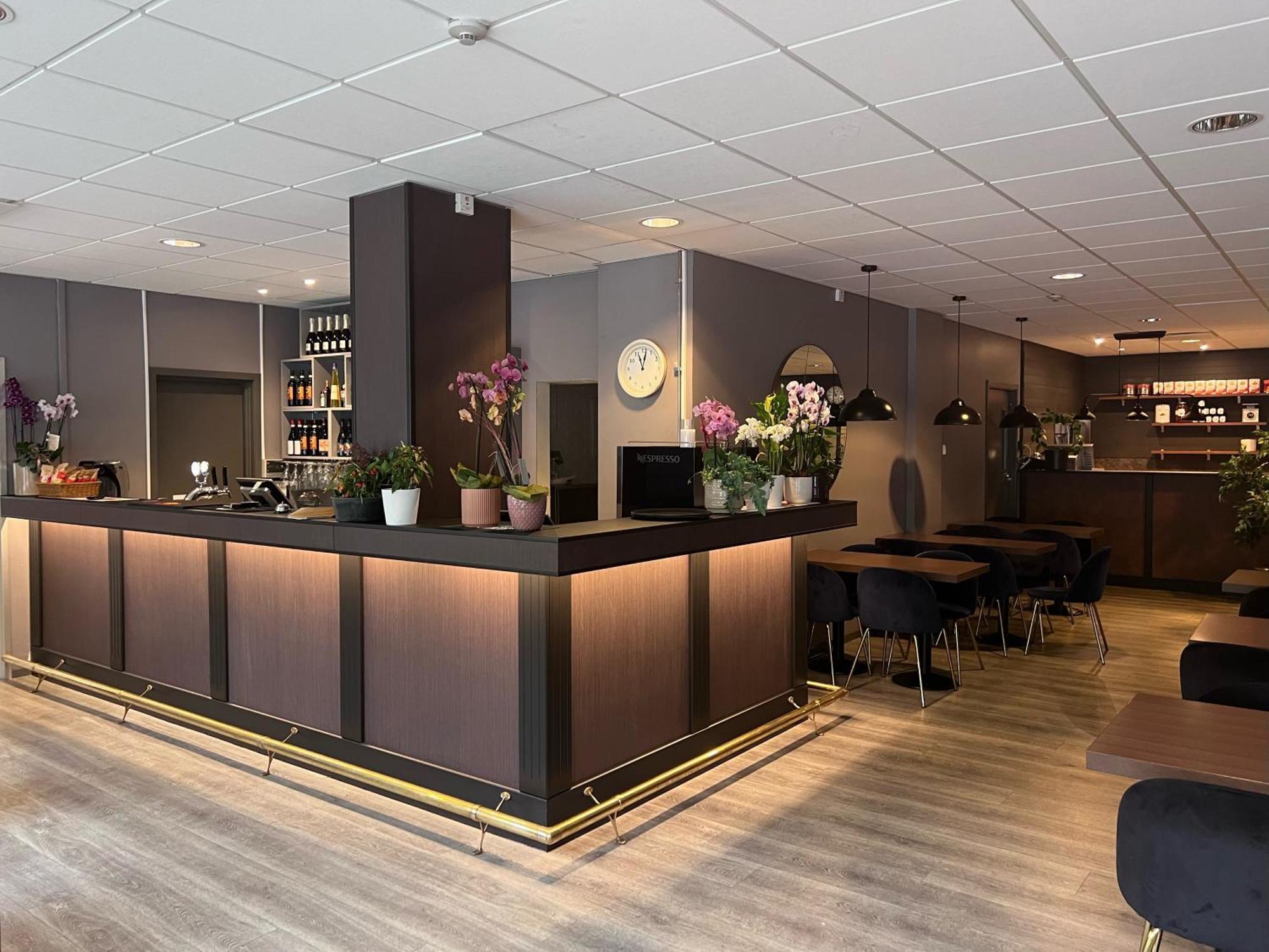 City Central Hotel Oerebro By First Hotels Dış mekan fotoğraf
